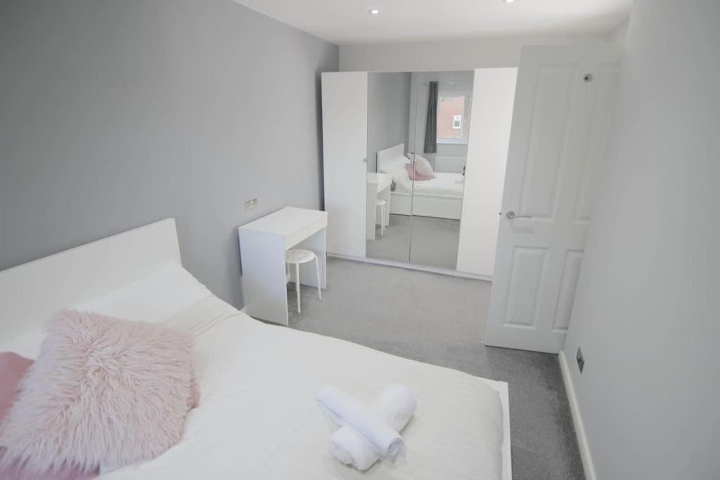 2 Bed House - Bhx - Nec Villa Solihull Eksteriør billede